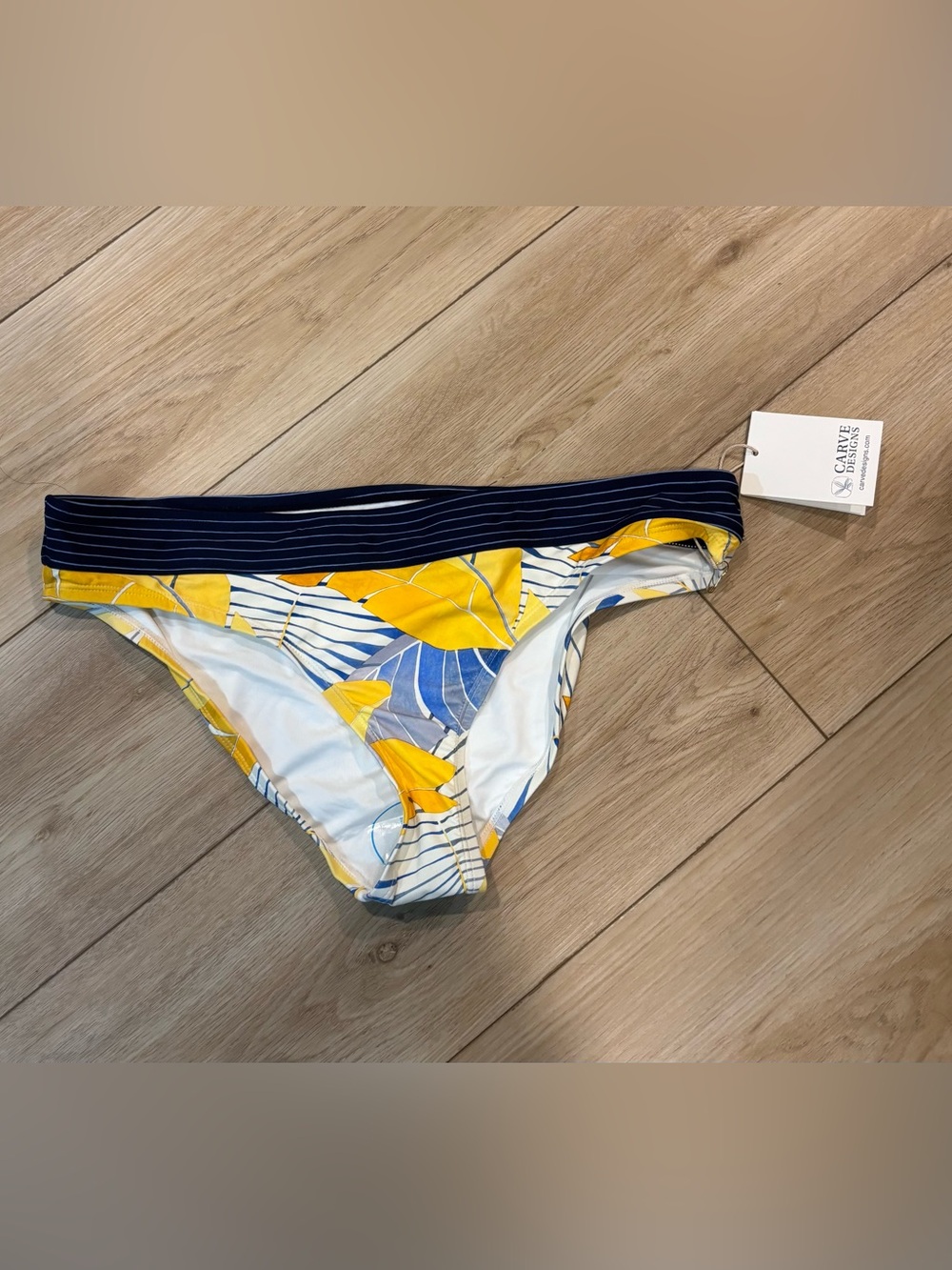 Carve Designs Stinson Swim Bottom Wahine Print NWT $48 White Yellow Floral XL